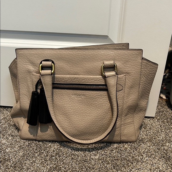 Coach Beige Leather Tote Bag - Picture 1 of 7